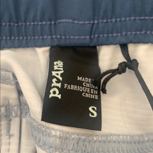 Men’s Prana Shorts - Picture 4 of 11